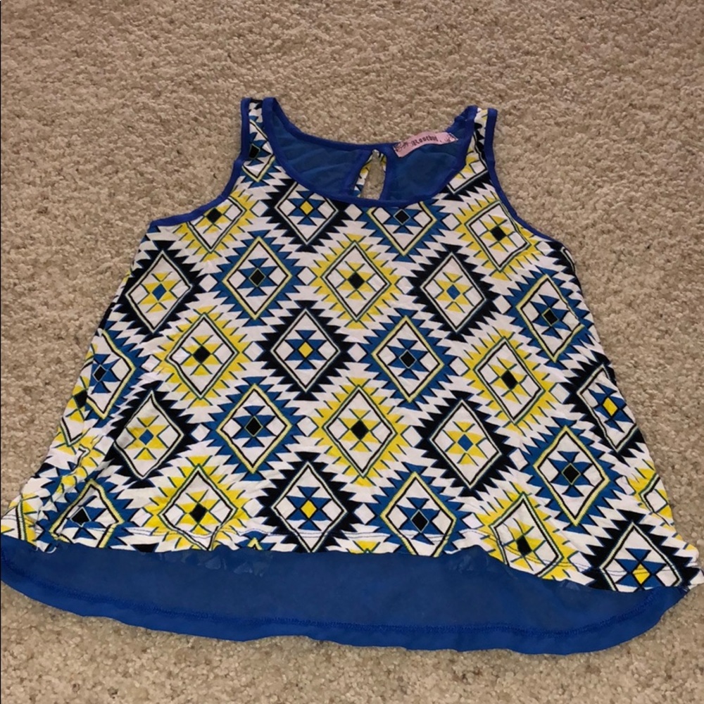 Fun pattern boutique sleeveless top!